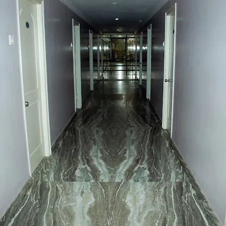 ホテル Akshara Regency